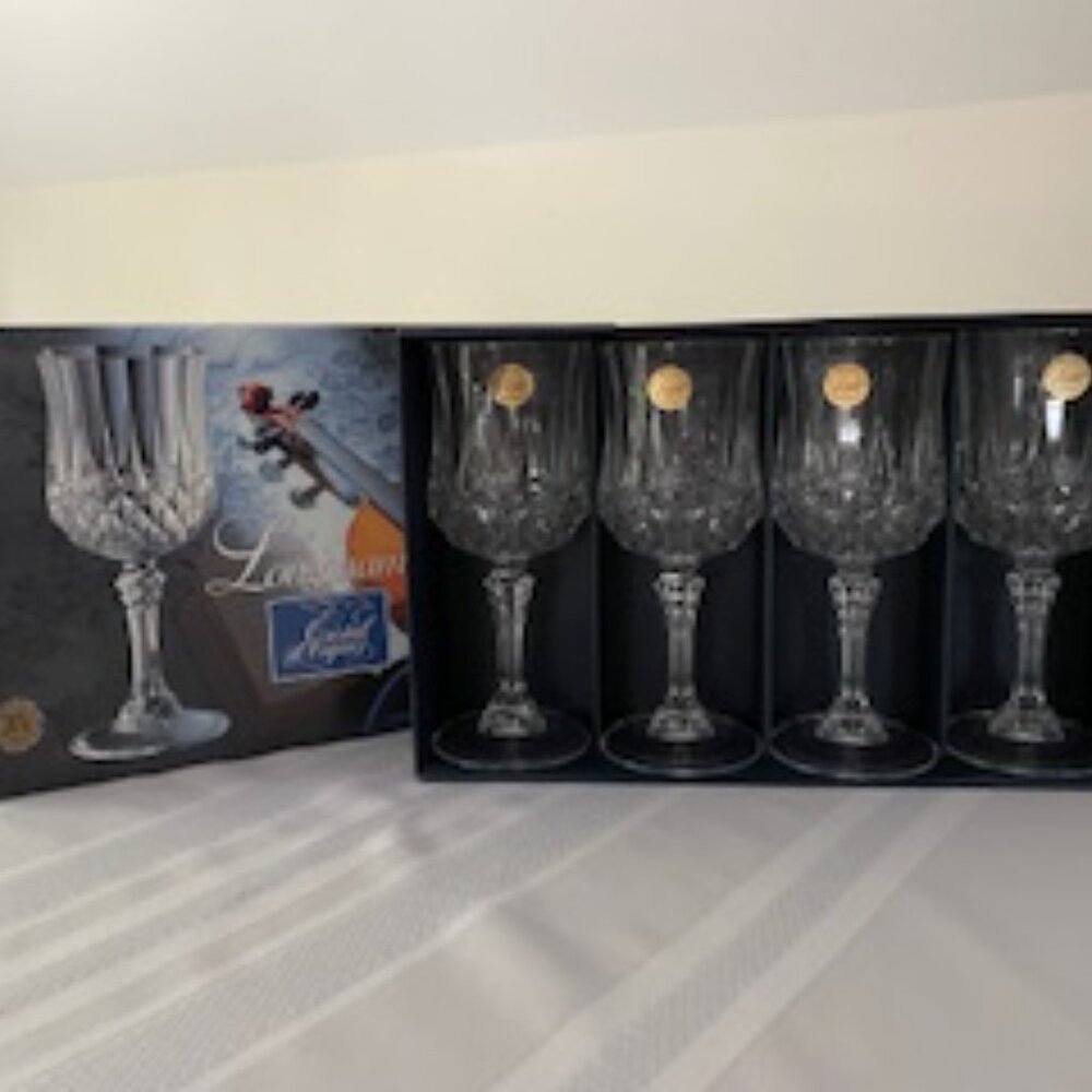 Cristal d'Arques Longchamp 1 1/2 oz Cordial Glasses(Set of 4)-  Never Been Used